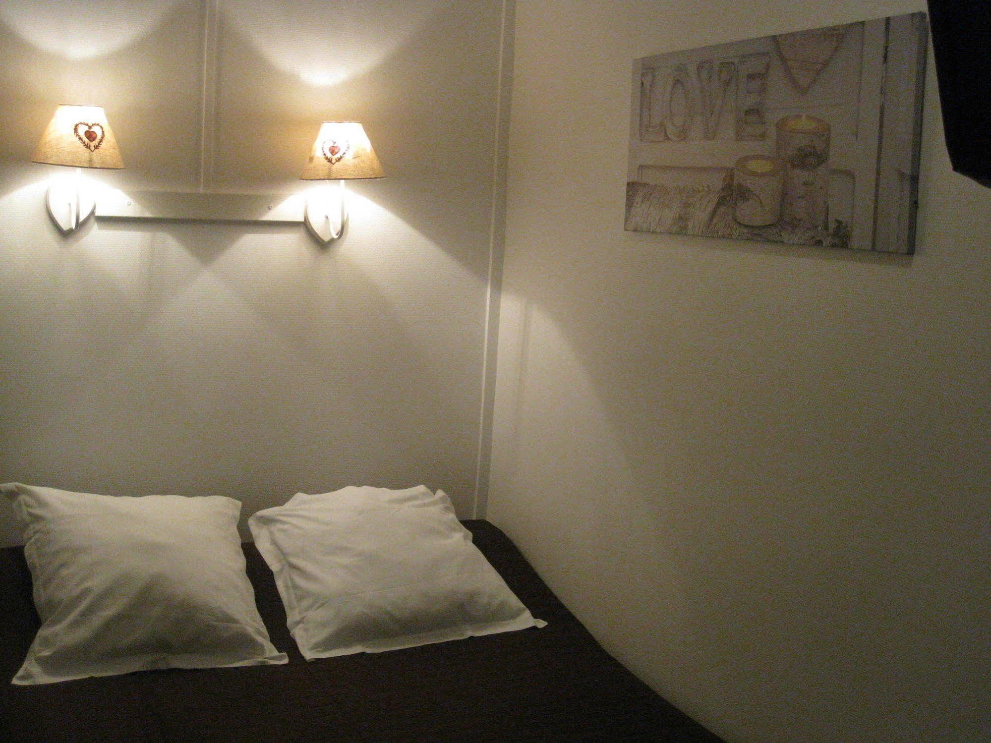 Le Monopole Hotel Reims Eksteriør billede